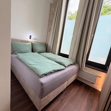Lägenhet Caro - Gemuetliches Cityapartment Fuer 4 Personen - Kueche - Bad *
