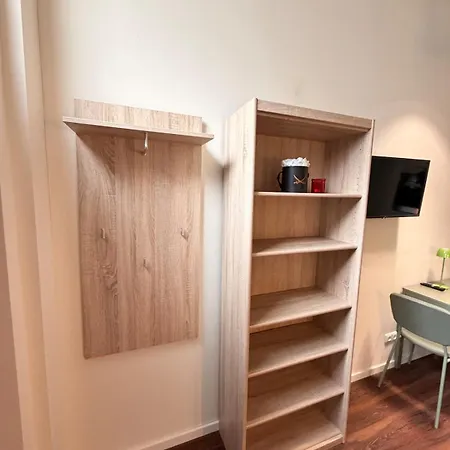 Caro - Gemuetliches Cityapartment Fuer 4 Personen - Kueche - Bad Lägenhet *